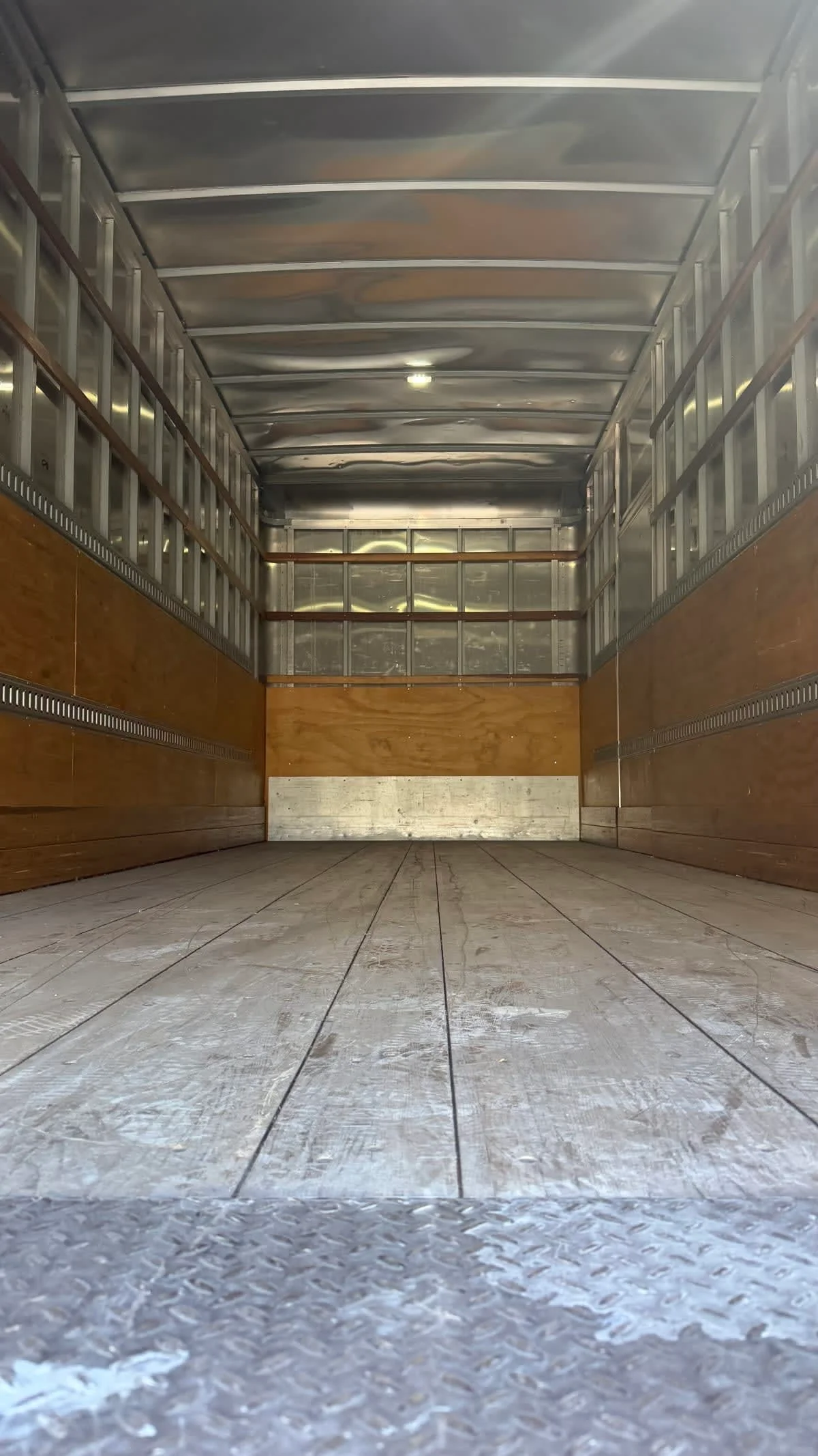 2018 Freightliner M2 106 in Pomona, CA — photo 8