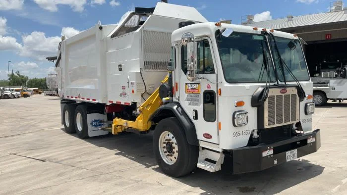 2025 Peterbilt 520 in Houston, TX — photo 4