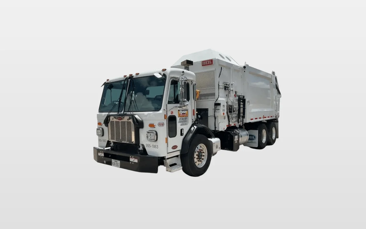 2025 Peterbilt 520 - image 1