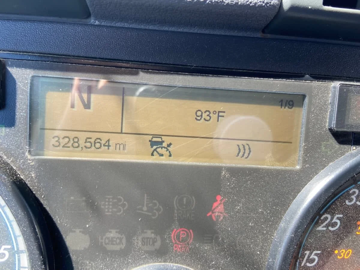 2020 Freightliner Cascadia in West Sacramento, CA — photo 9