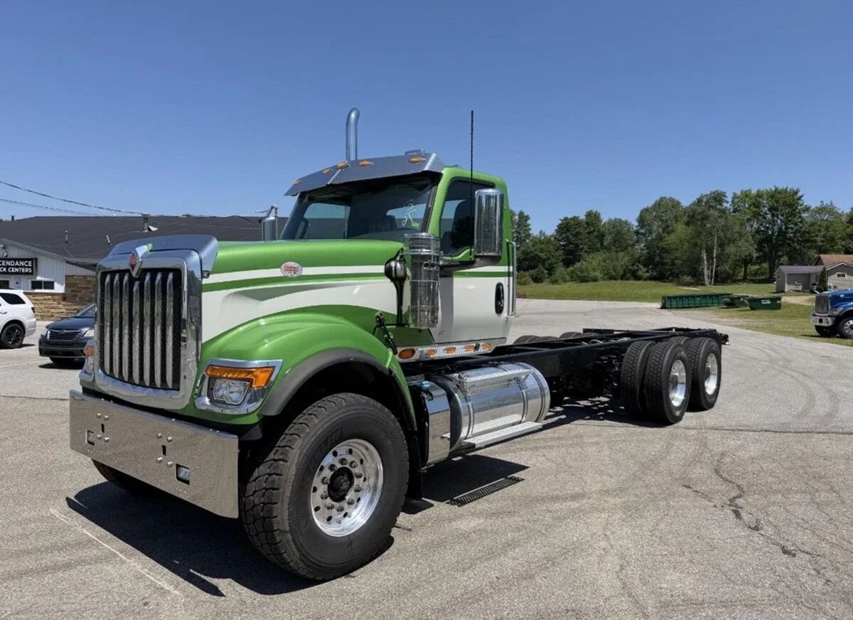 2027 International HX in Clarion, PA