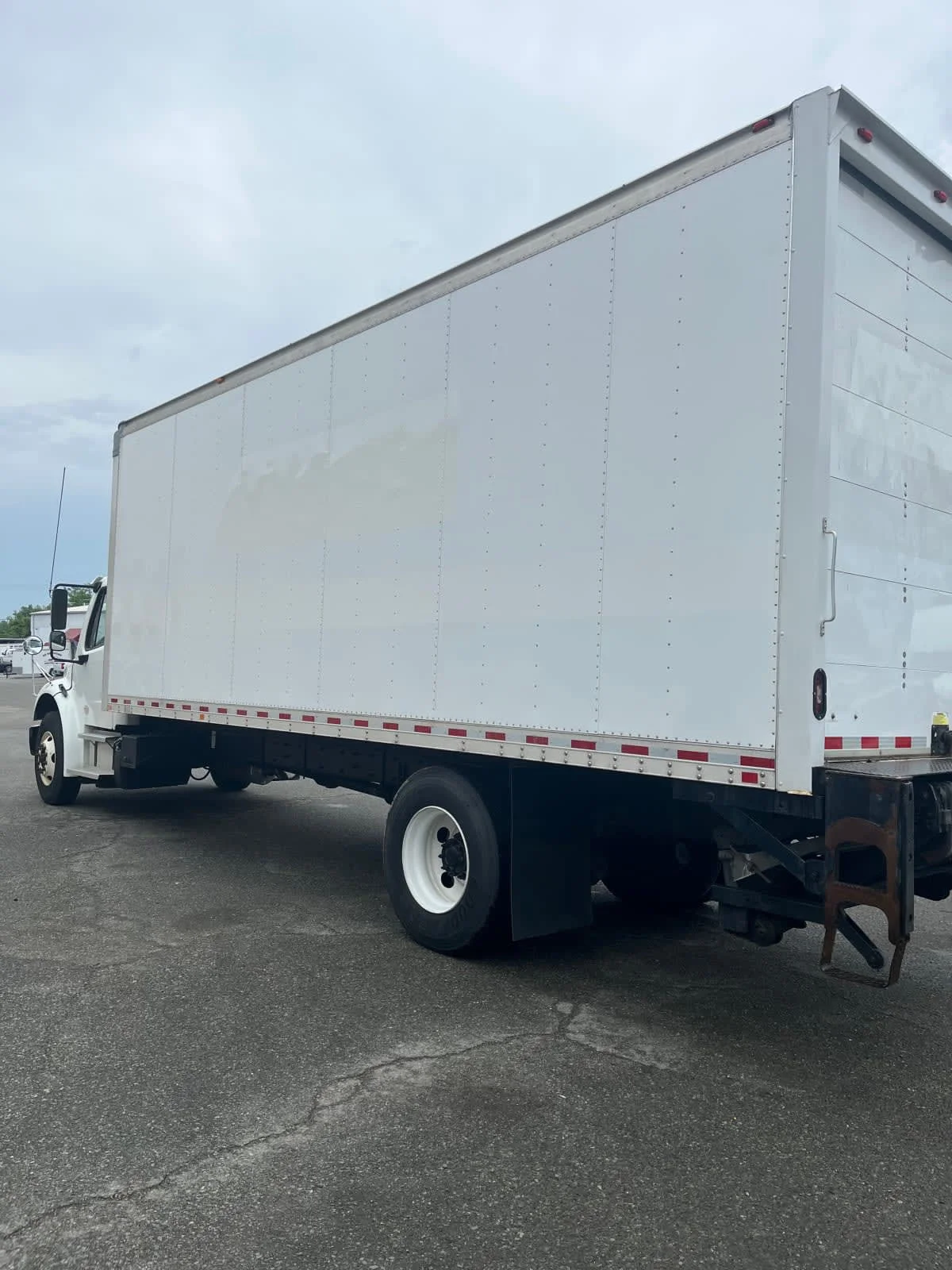 2018 Freightliner M2 106 in Ashland, VA — photo 6