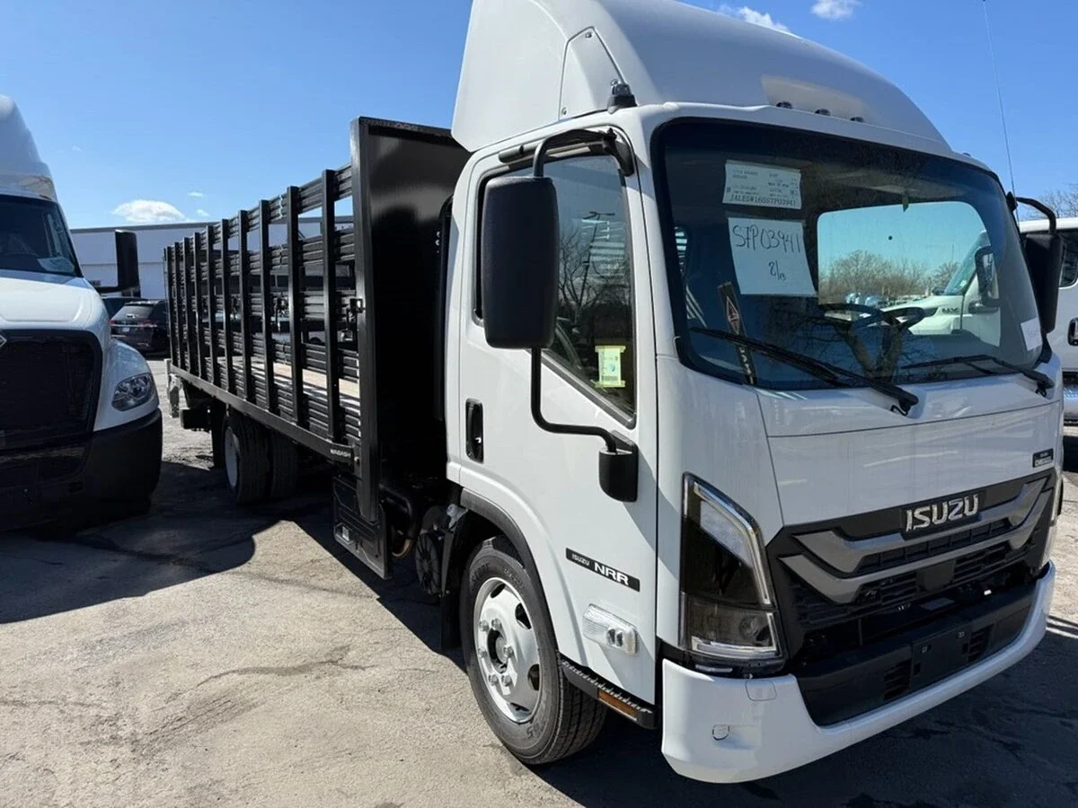 2025 Isuzu NRR in Hartford, CT