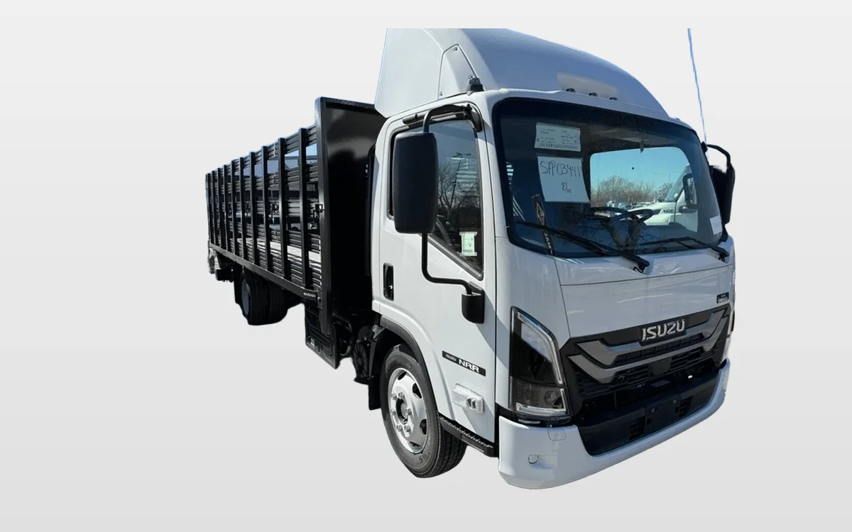 2025 Isuzu NRR - image 1