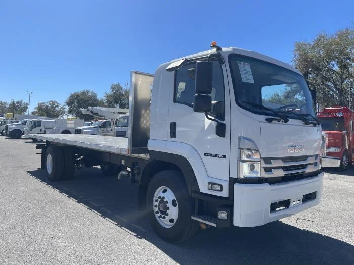 2025 Isuzu FTR - image 5