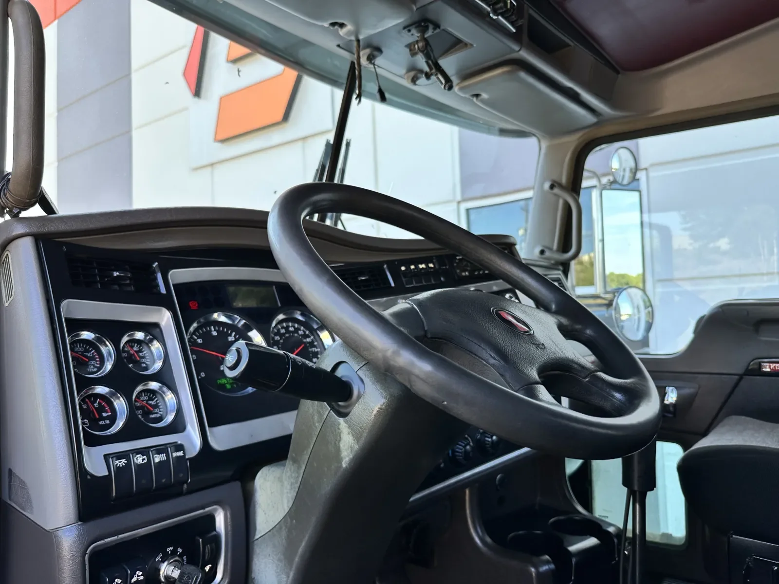 2014 Kenworth W900 in Greer, SC — photo 15