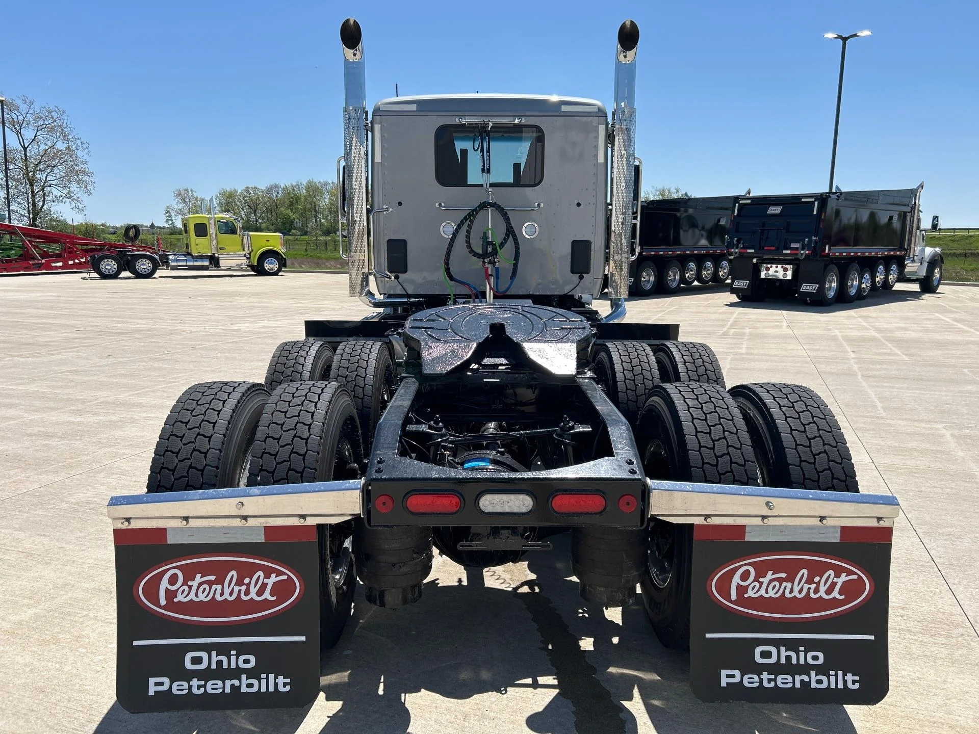 2027 Peterbilt 567 in Perrysburg, OH — photo 3