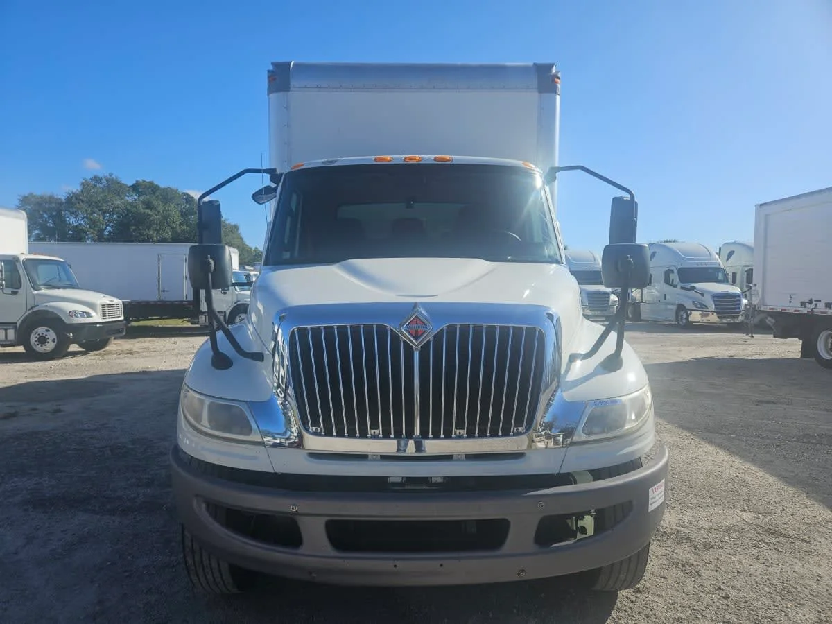 2020 International MV in Orlando, FL — photo 2