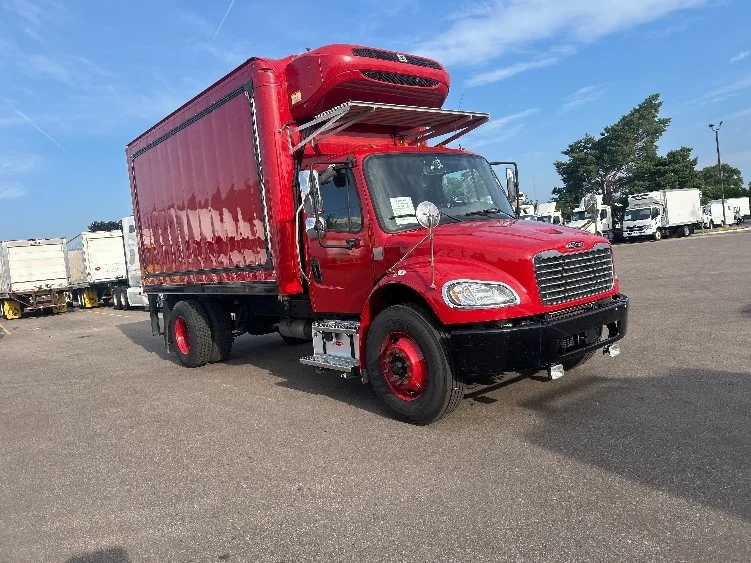 2021 Freightliner eM2