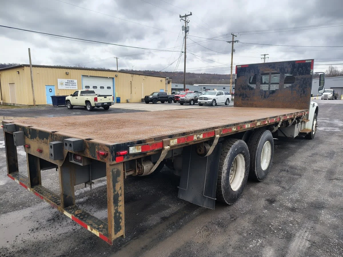 2020 Freightliner M2 106 - image 4