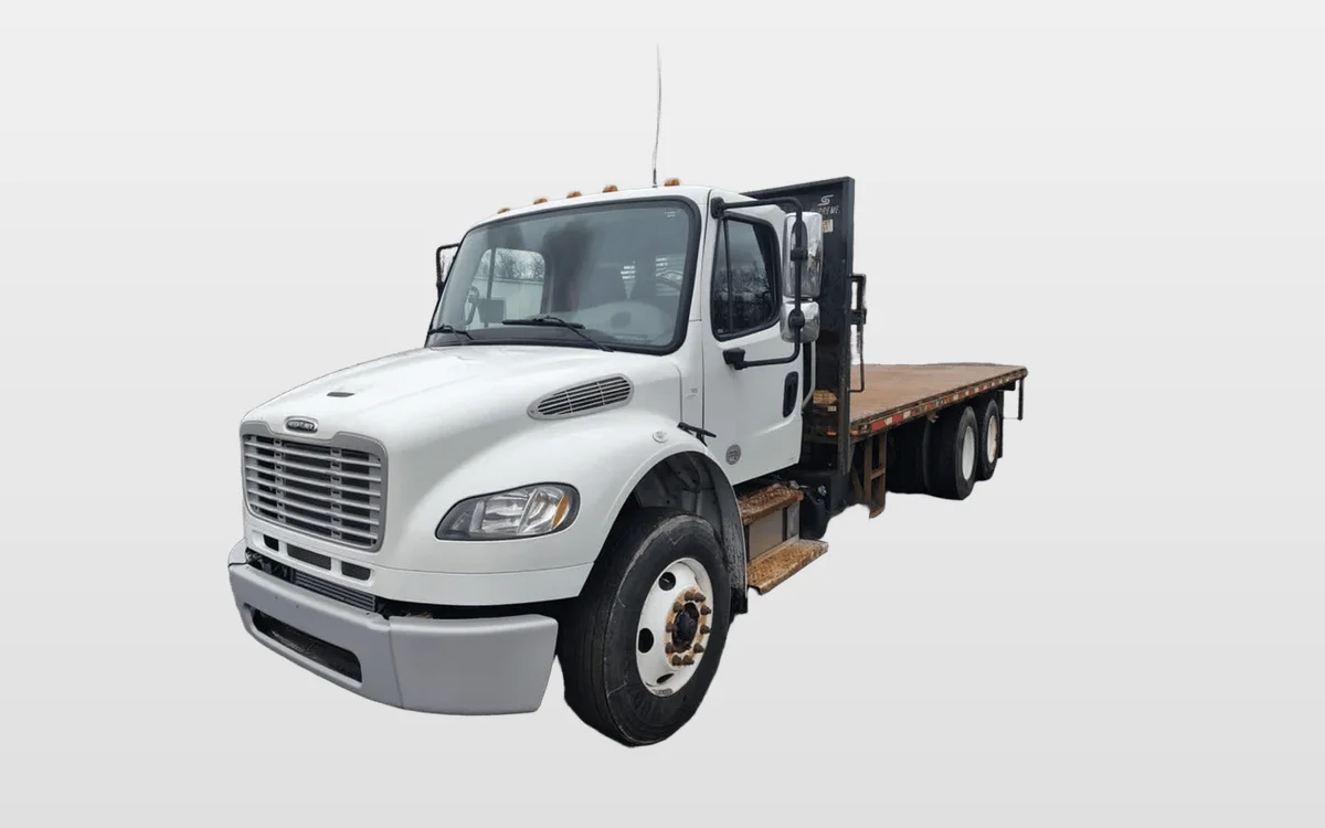 2020 Freightliner M2 106 - image 1