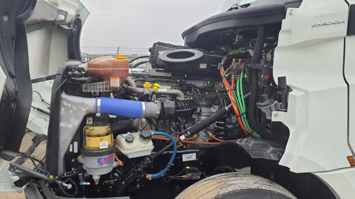 2019 Freightliner Cascadia in Birmingham, AL — photo 8