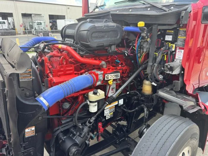 2022 Peterbilt 579 — photo 20