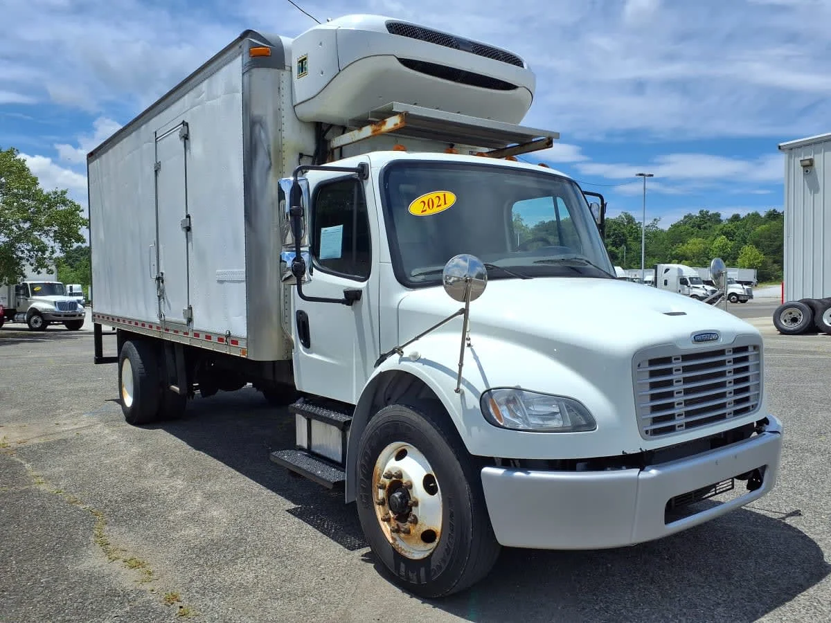2021 Freightliner M2 106 in Knoxville, TN — photo 3