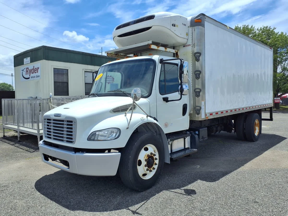 2021 Freightliner M2 106