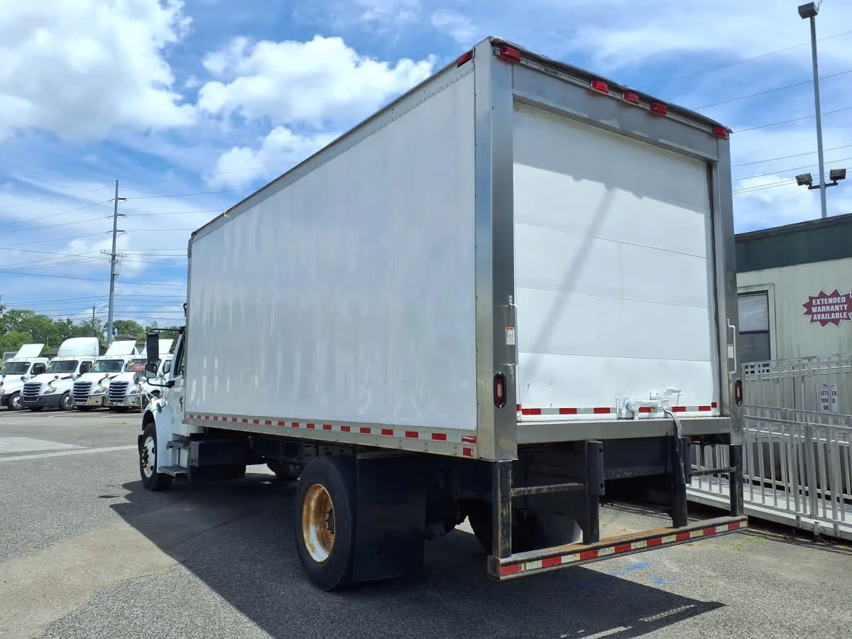 2021 Freightliner M2 106 in Knoxville, TN — photo 6