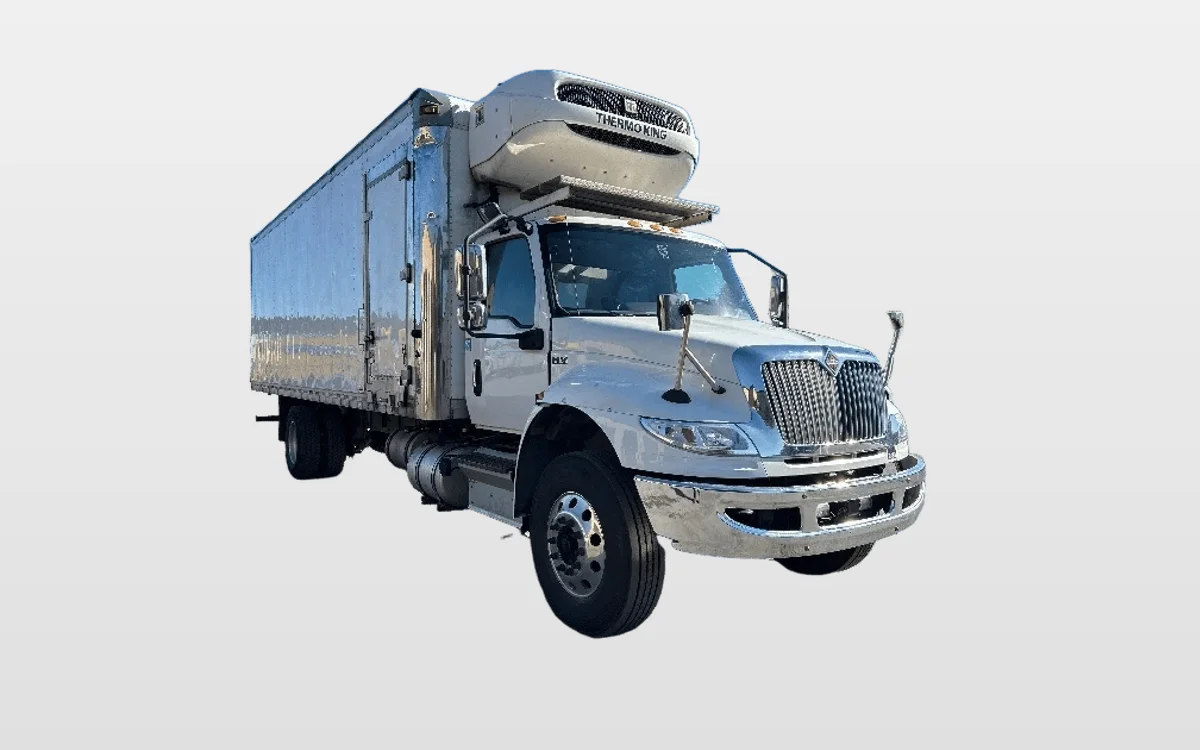 2020 International MV - image 1