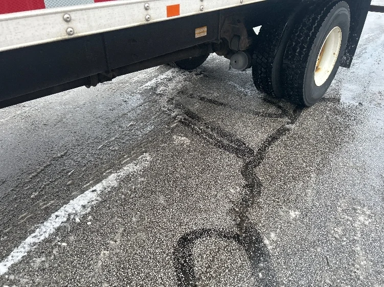 2020 Hino 338 - image 5