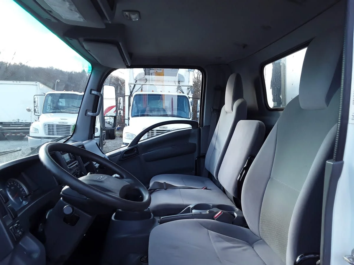 2017 Isuzu NPR - image 8