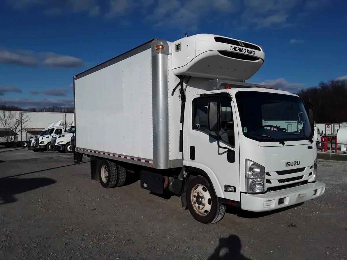 2017 Isuzu NPR - image 3