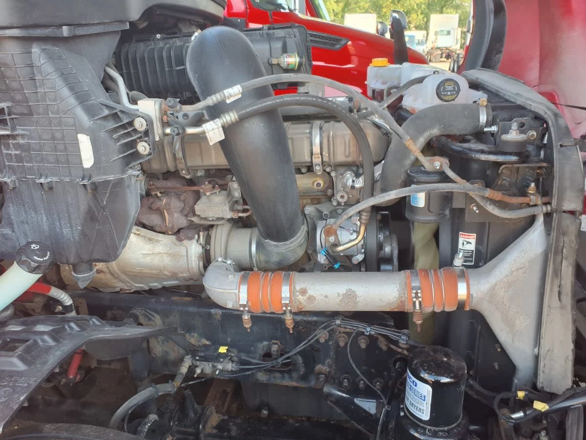 2020 Freightliner Cascadia in Hilliard, OH — photo 8