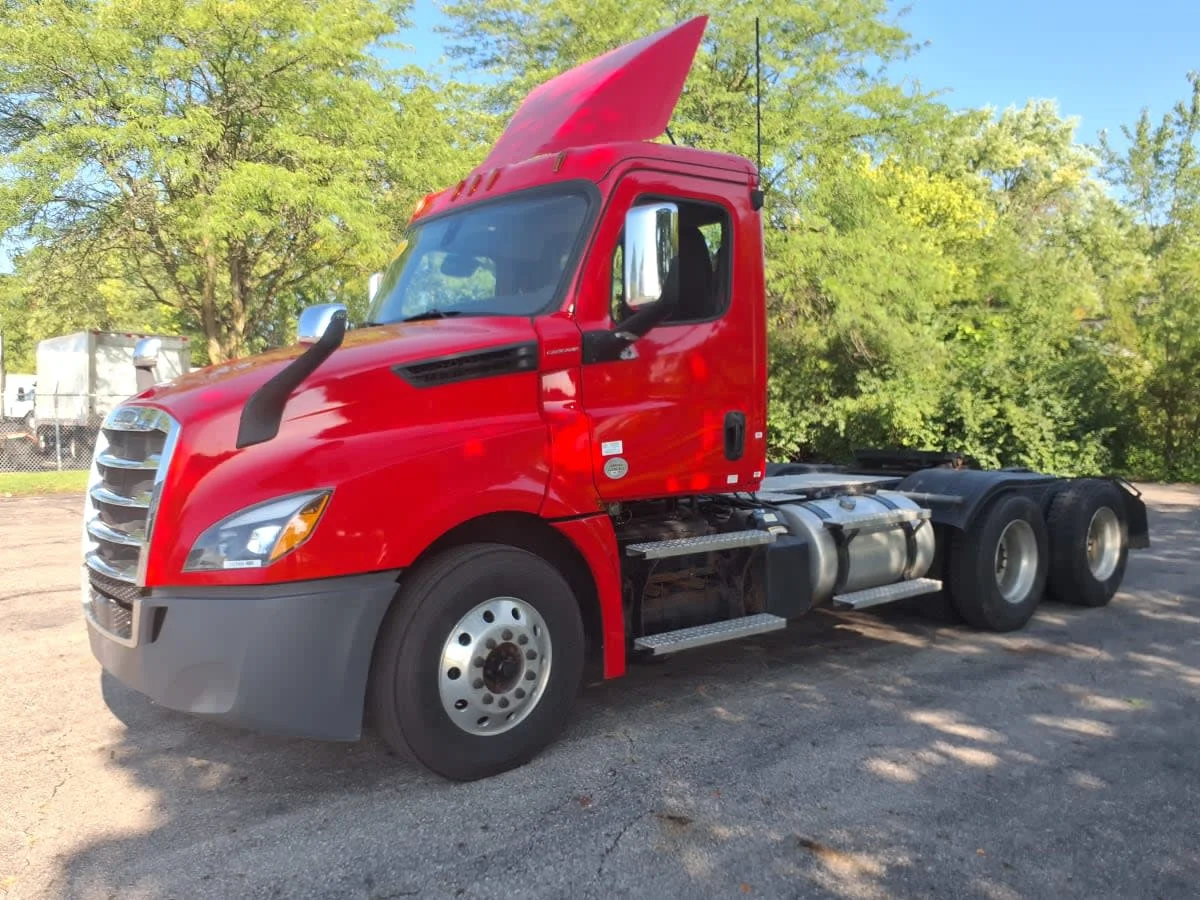 2020 Freightliner Cascadia