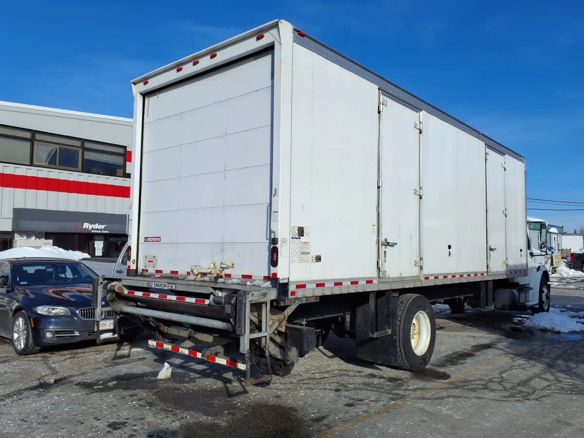 2019 Freightliner M2 106 in Salisbury, MA — photo 4