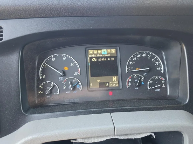 2019 Freightliner in French Camp, CA — photo 10