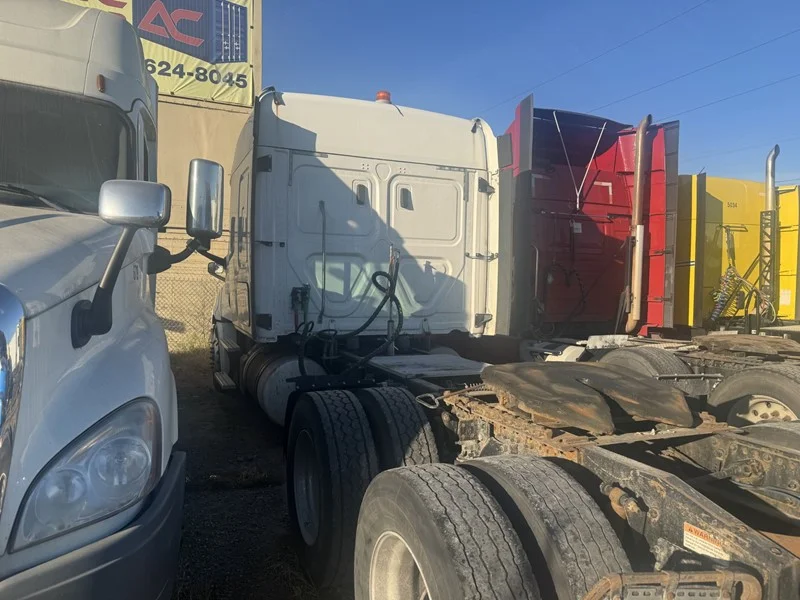 2019 Freightliner in French Camp, CA — photo 14