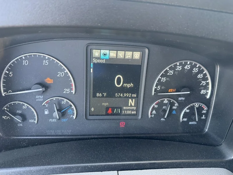 2019 Freightliner in French Camp, CA — photo 8