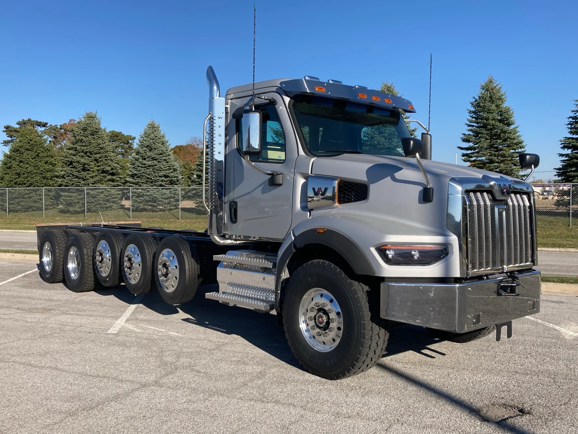 2026 Western Star 47X in Wapakoneta, OH — photo 2