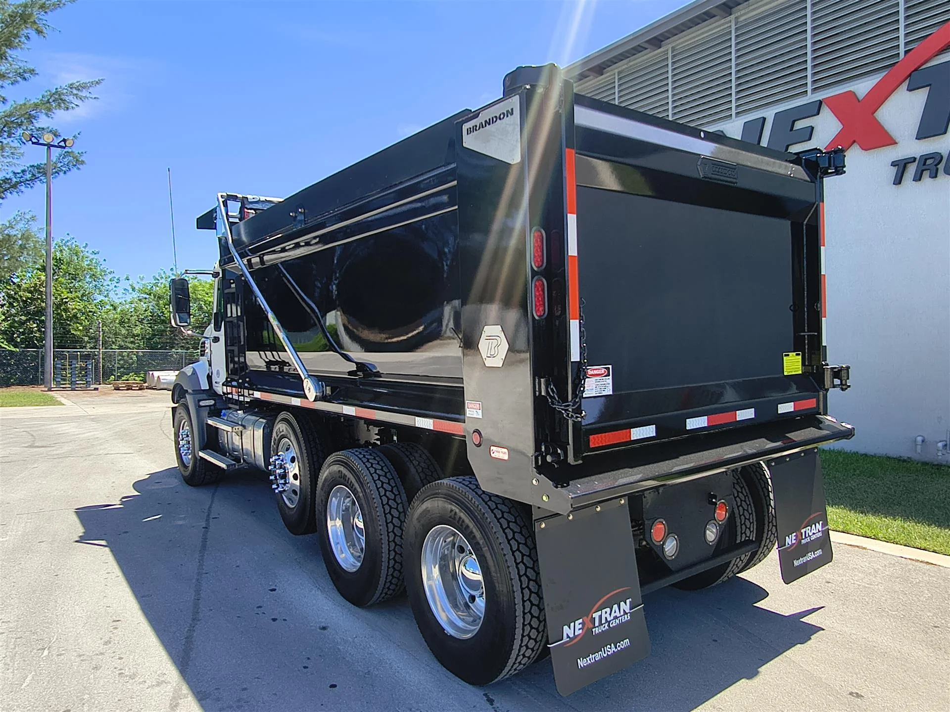 2026 Mack Granite in Fort Lauderdale, FL — photo 6