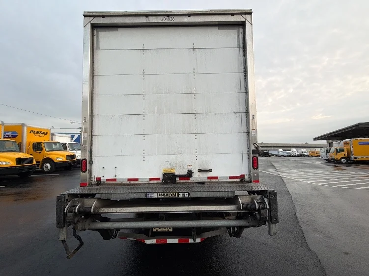 2018 Freightliner eM2 in Linden, NJ — photo 7