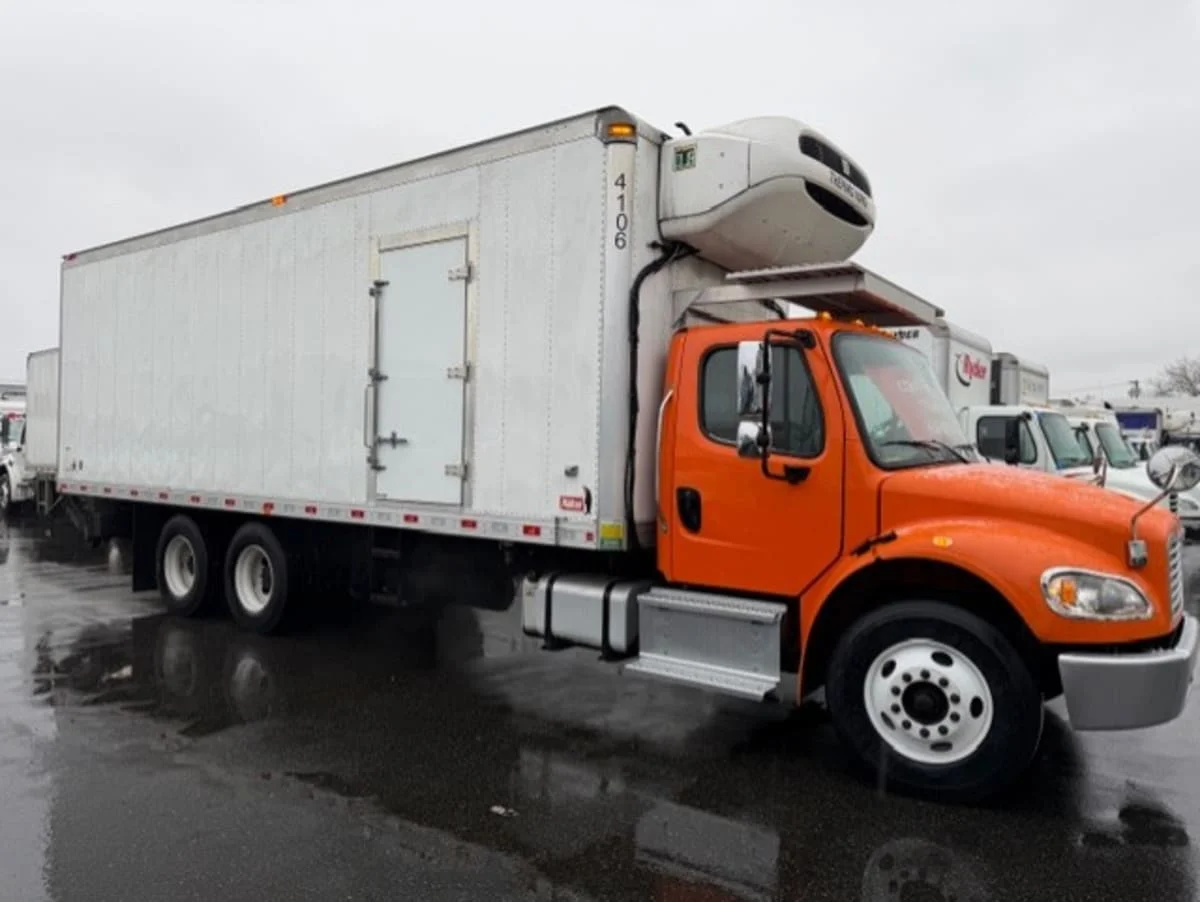 2020 Freightliner M2 106 - image 3