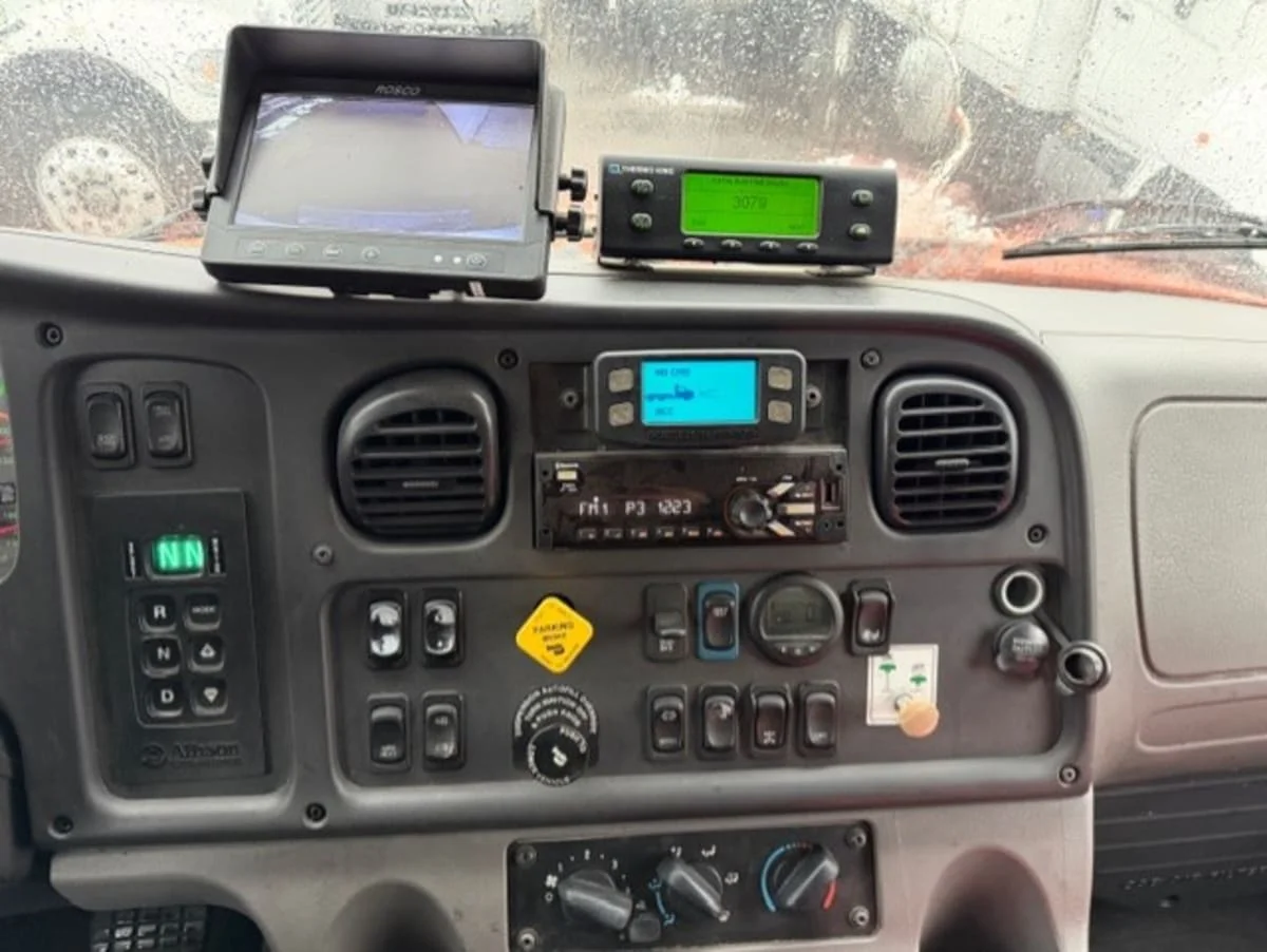 2020 Freightliner M2 106 - image 11