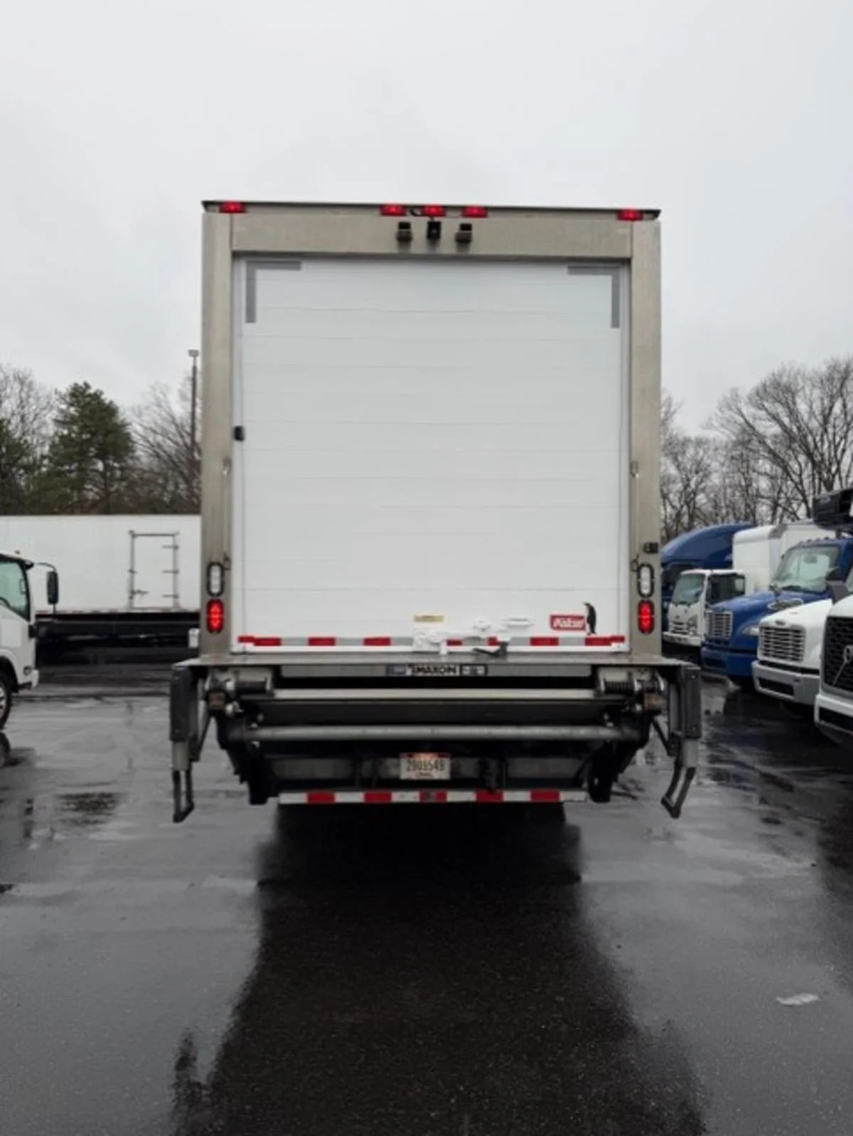 2020 Freightliner M2 106 - image 5