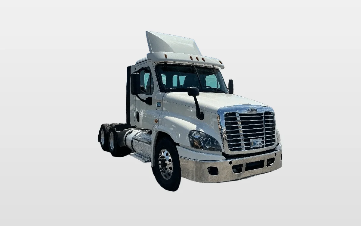 2019 Freightliner - image 1