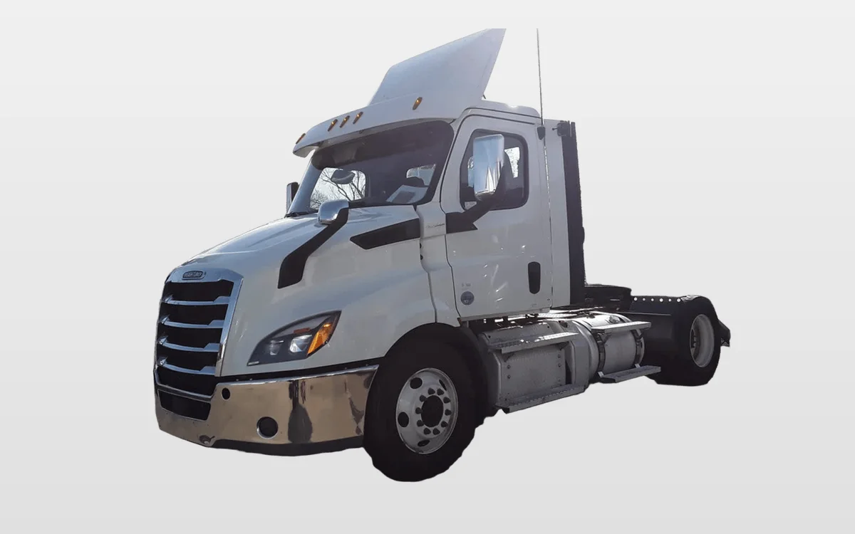 2020 Freightliner Cascadia - image 1