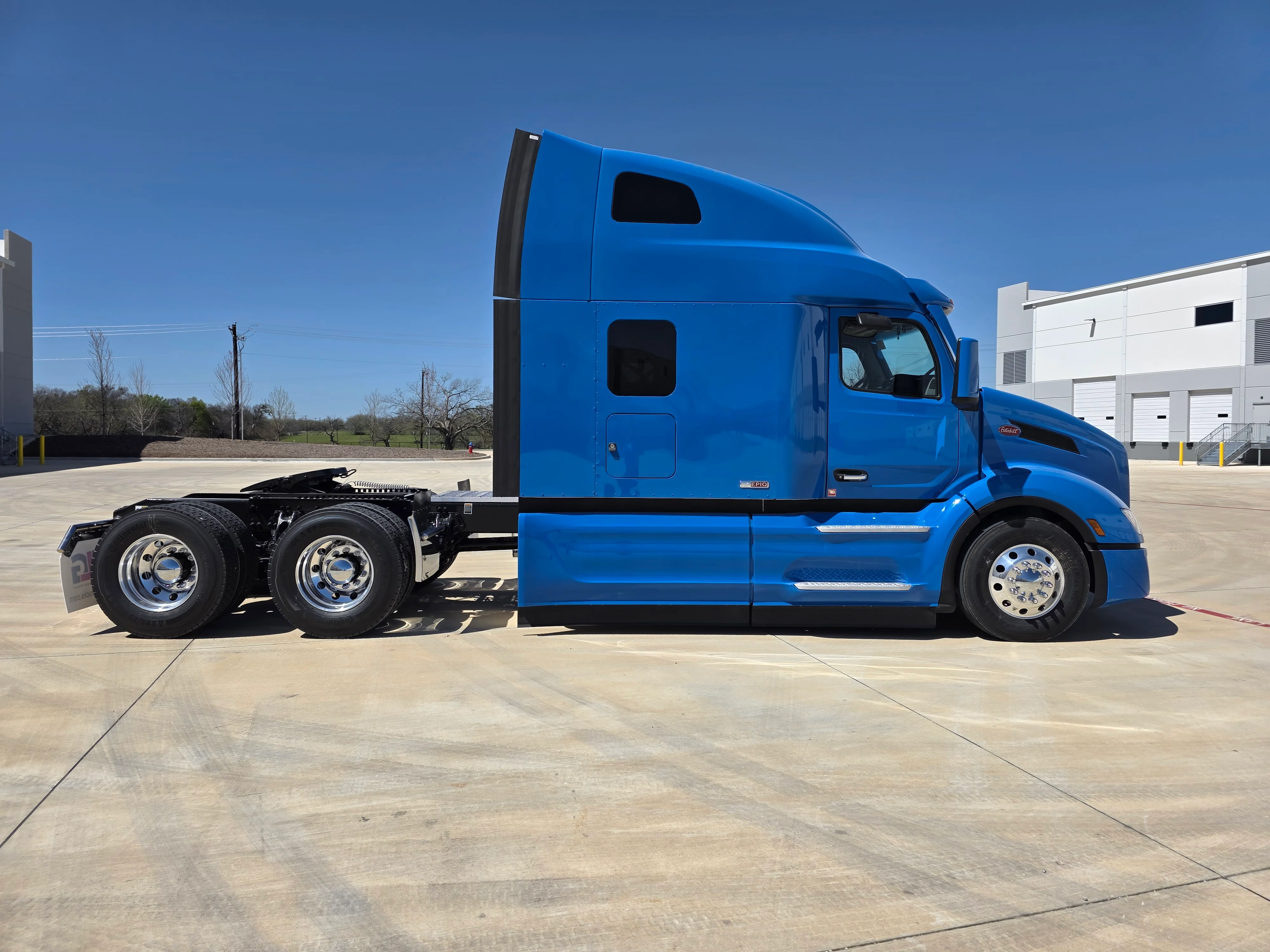2027 Peterbilt 579 in Dunn, NC — photo 6