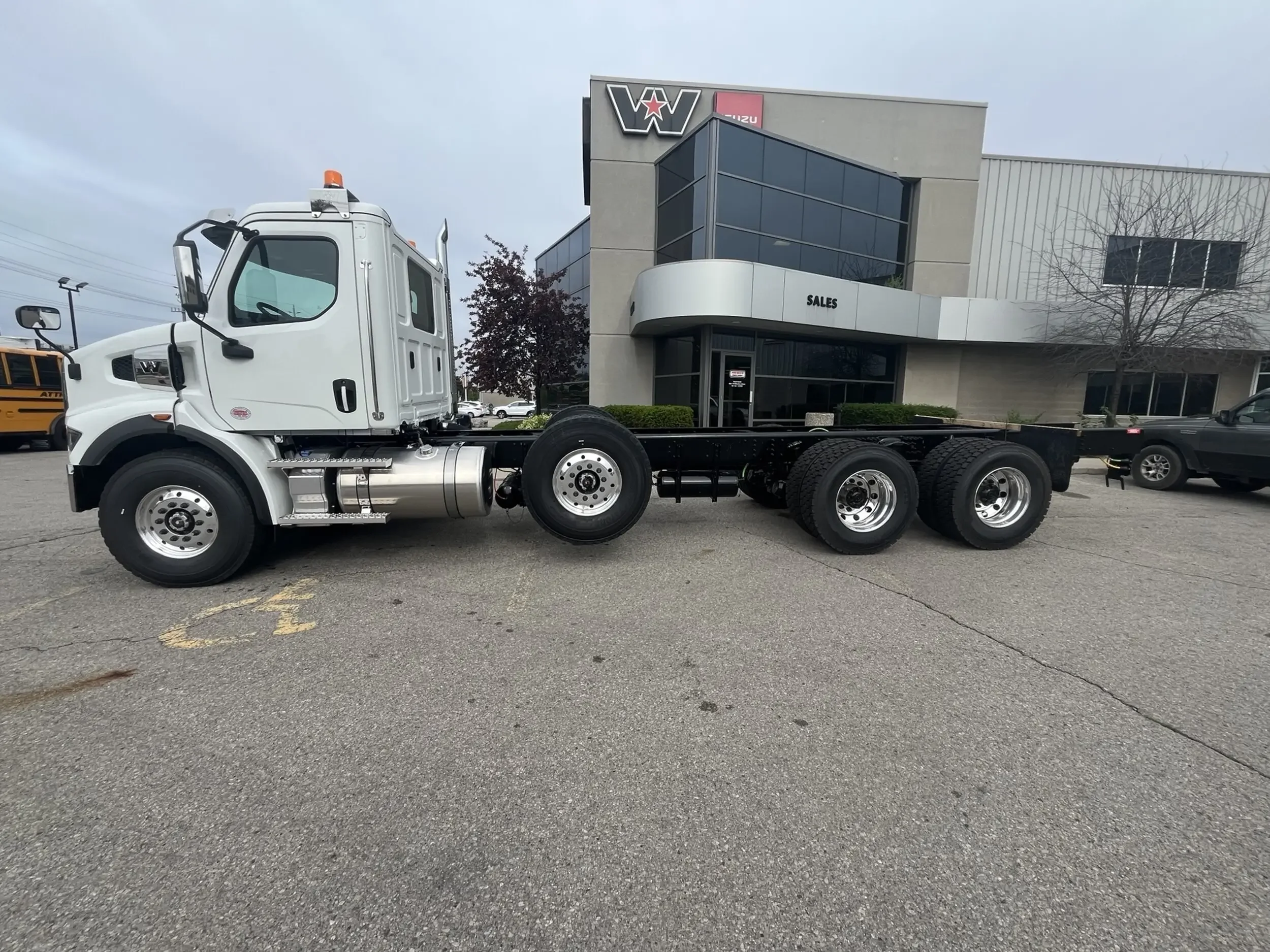 2026 Western Star 47X - image 3