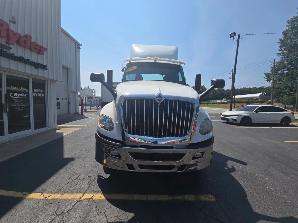 2019 International LT in Doraville, GA — photo 2