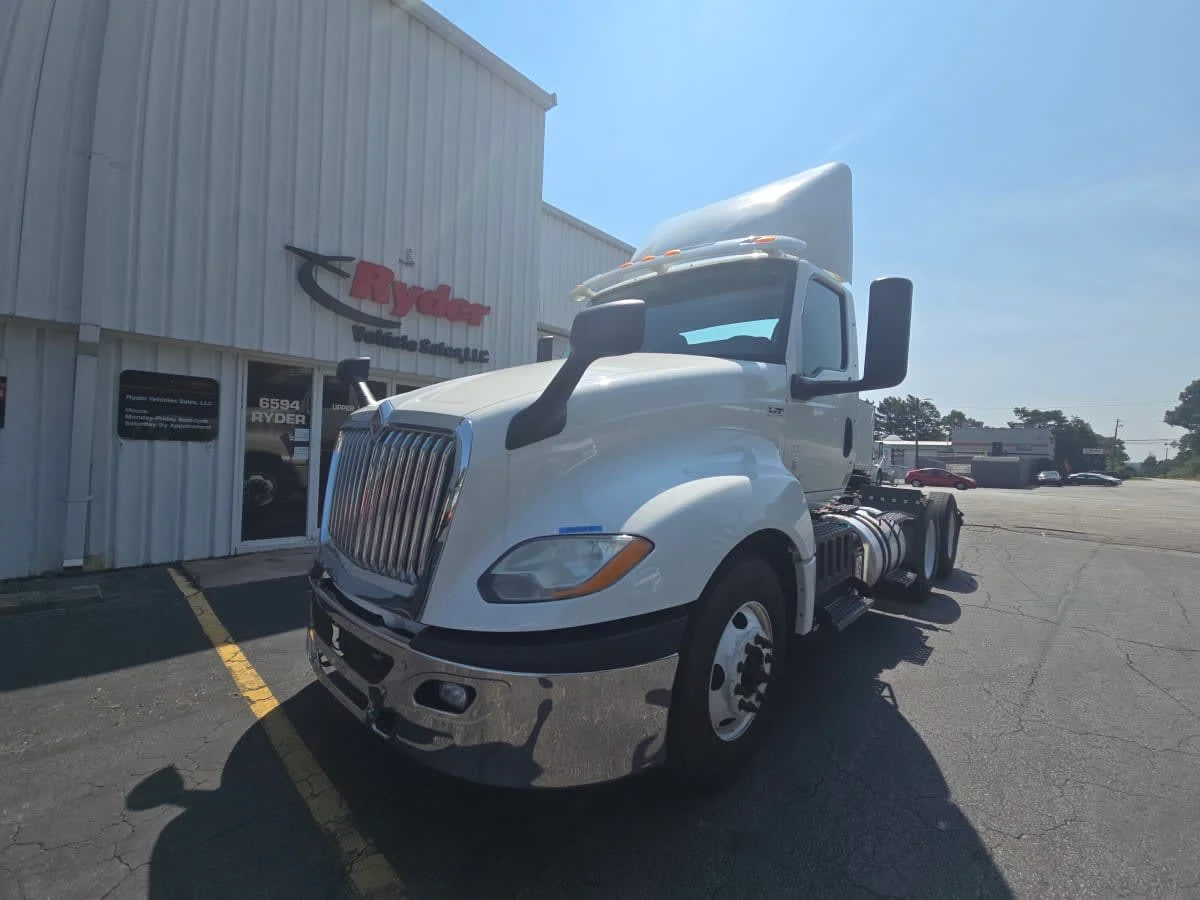 2019 International LT