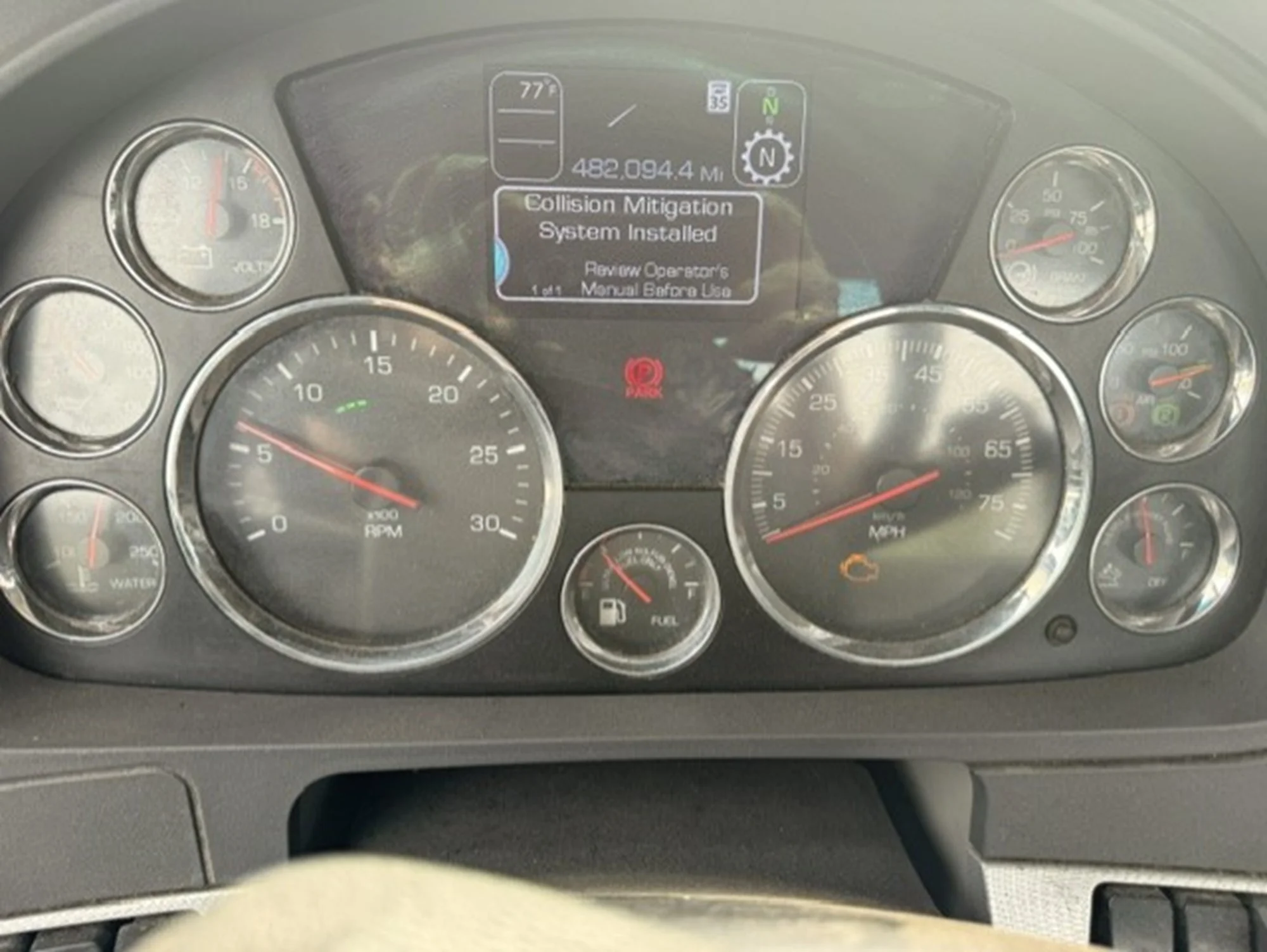 2022 Kenworth T680 in Chesapeake, VA, VA — photo 5