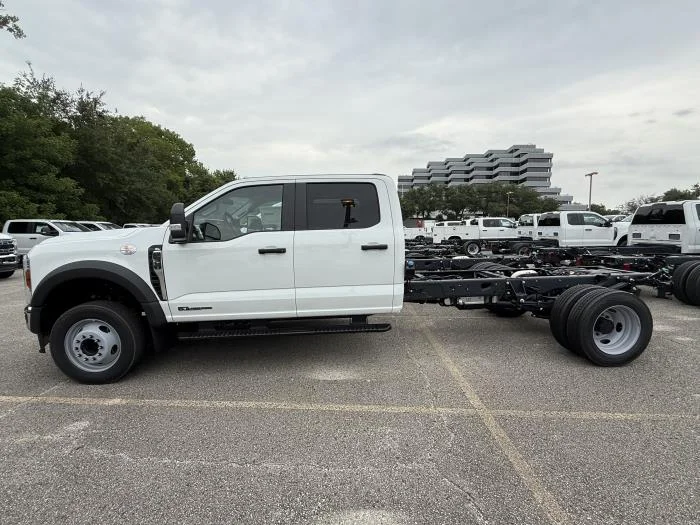 2025 Ford F-550 in Dallas, TX — photo 2