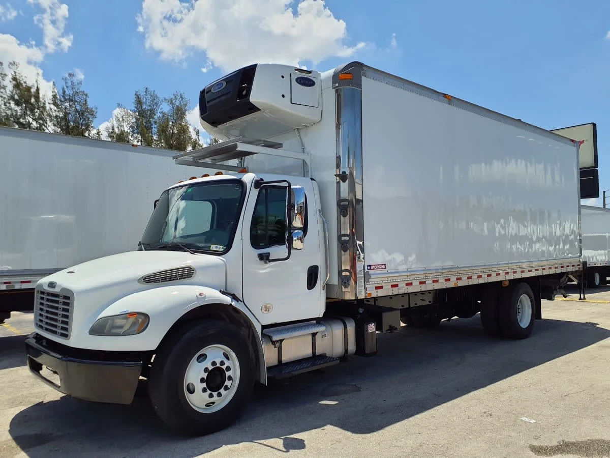 2019 Freightliner M2 106 in Davie, FL