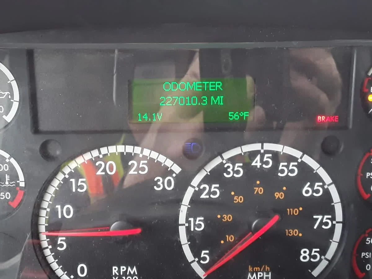 2017 Freightliner M2 106 - image 16