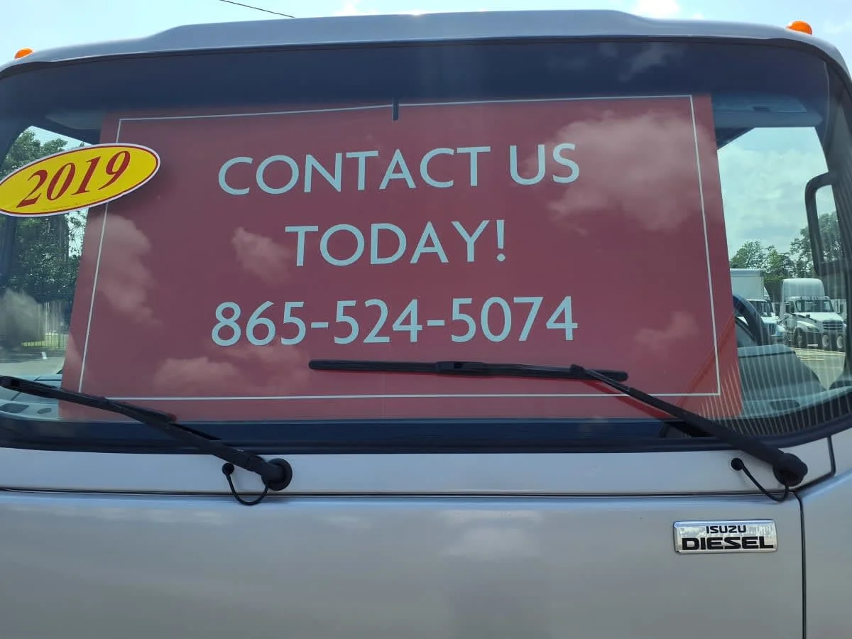 2018 Isuzu NRR - image 11