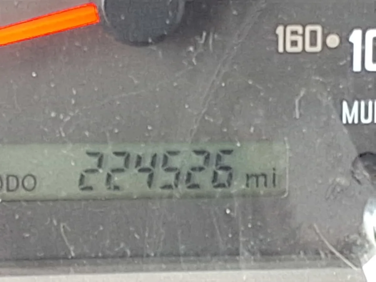 2018 Isuzu NRR - image 10