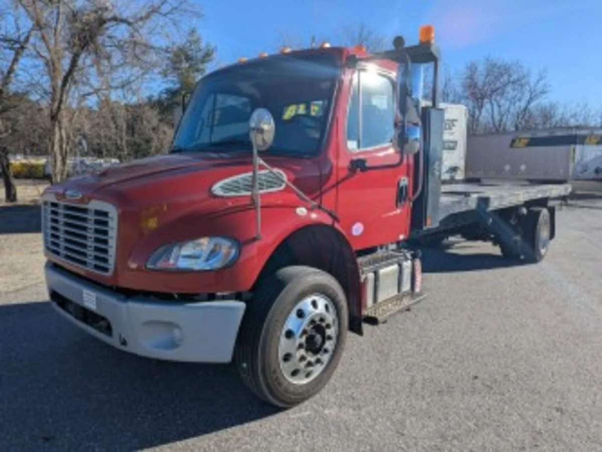 2019 Freightliner M2 106 in Salisbury, MA