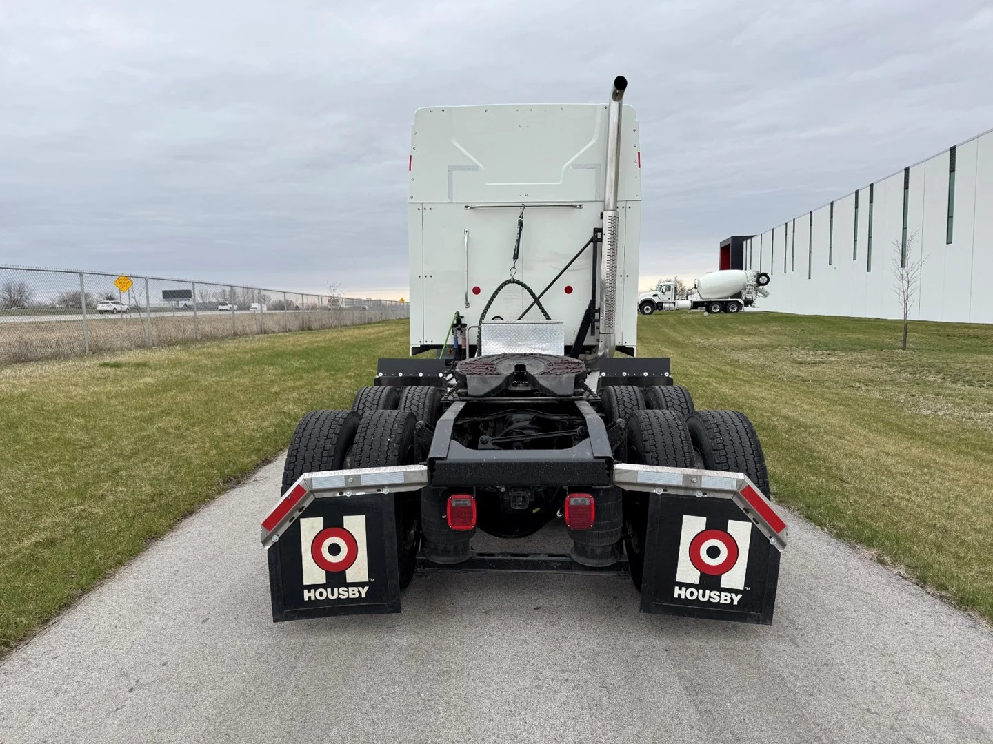 2021 Mack Anthem Sleeper - image 5